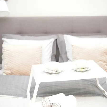 Apartment Luxurious <dionisia> Central Katerini, With View!!